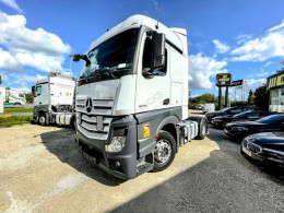 MercedesActros1845