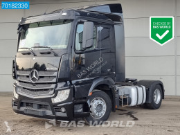 MercedesActros1842