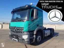 MercedesArocs1840