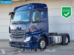 MercedesActros1843