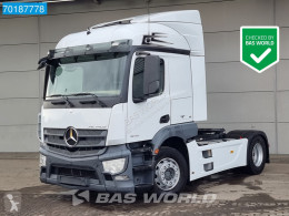 MercedesActros1840