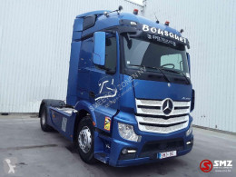 MercedesActros1845