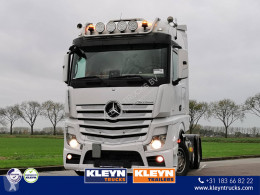 MercedesActros2551