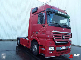 MercedesActros1844