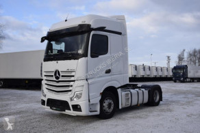MercedesActros1845