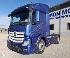 MercedesActros1845
