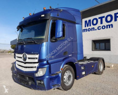 MercedesActros1845
