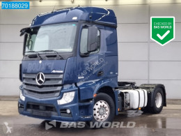 MercedesActros1843