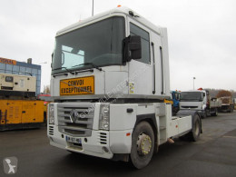 RenaultMagnum440