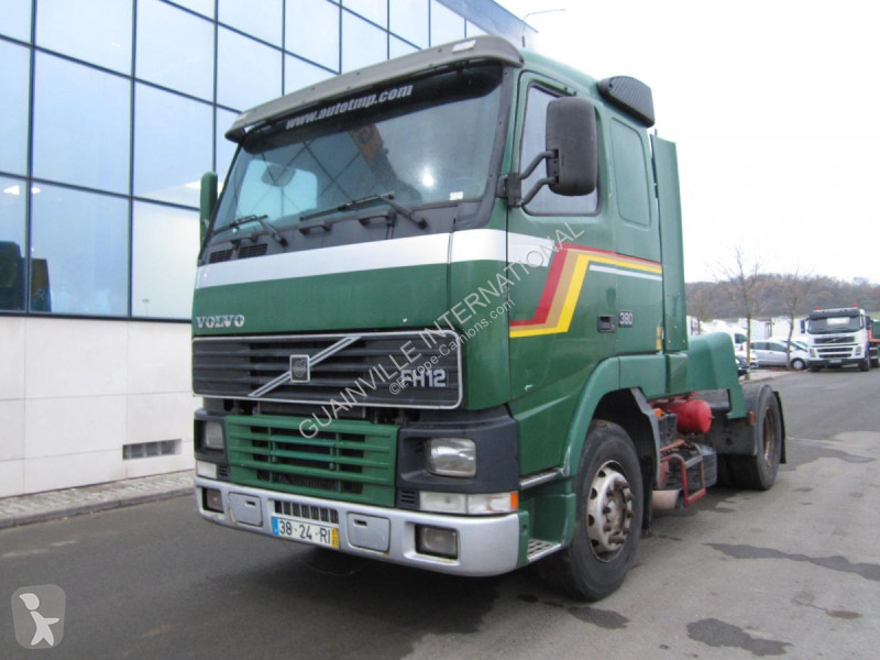 Tracteur Volvo 380