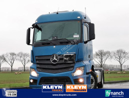 MercedesActros1843