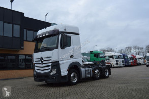 MercedesActros2542