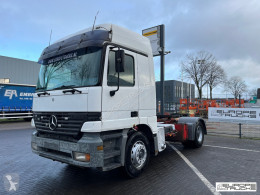 奔驰Actros1840
