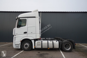 MercedesActros1845