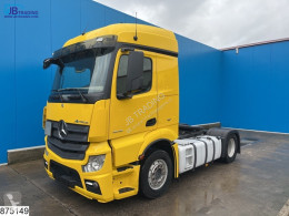 MercedesActros1845