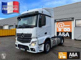 MercedesActros1845