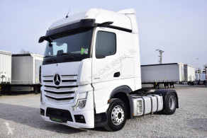 MercedesActros1845