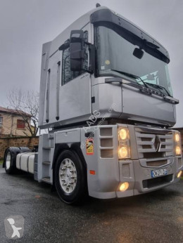 RenaultMagnum520 DXI