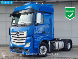 MercedesActros1845