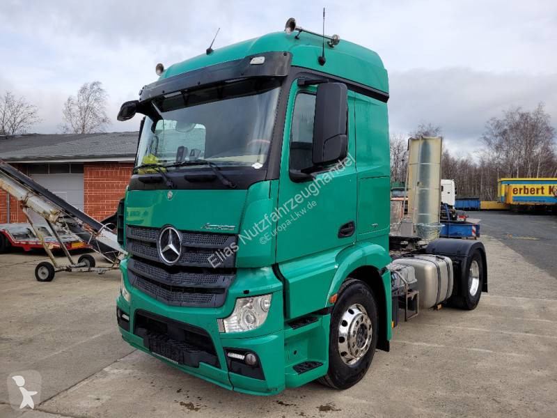 Mercedes Actros 1843