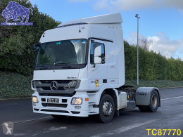 MercedesActros1844