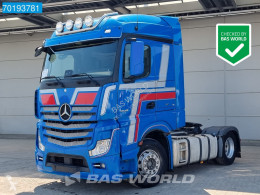 MercedesActros1848
