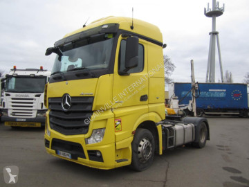 MercedesActros1845
