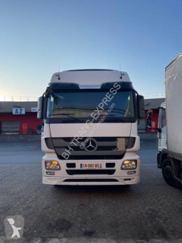 MercedesActros1844