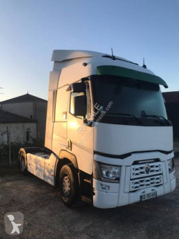 RenaultT-Series440