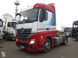 MercedesActros1848
