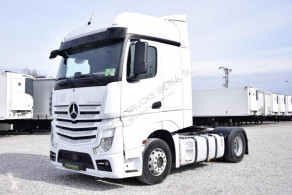 MercedesActros1845
