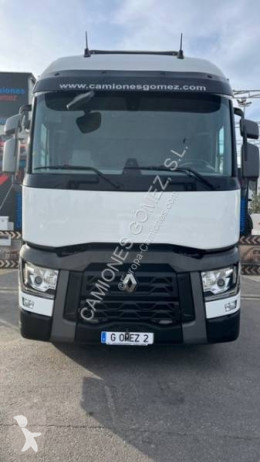 RenaultT-Series520