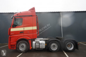 MercedesActros2542