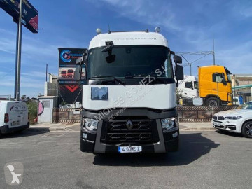 RenaultT-Series520