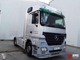 MercedesActros1844