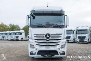MercedesActros1848