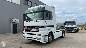 MercedesActros1848