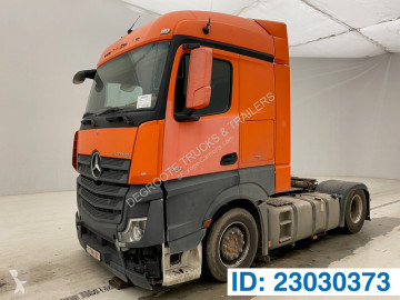 Tracteur Mercedes