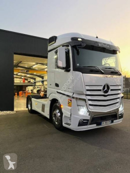 cabeza tractora Mercedes Actros 1851