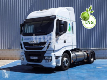 Cabeza tractora Iveco