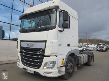 Traktor DAF