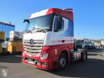 Tracteur Mercedes