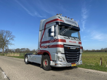 Traktor DAF