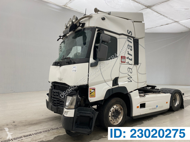 Traktor Renault T 480