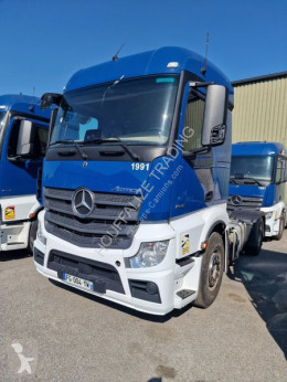 MercedesActros1845