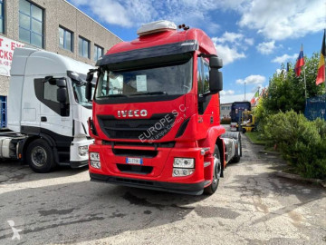 Traktor Iveco