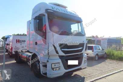 Cabeza tractora Iveco