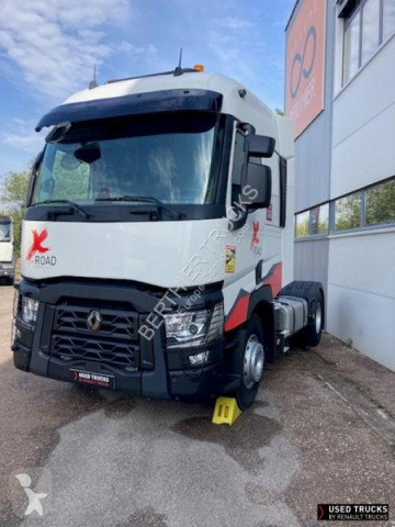 Traktor Renault