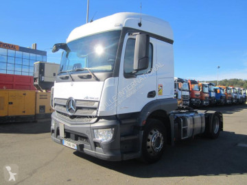 Tracteur Mercedes