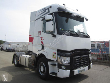 Traktor Renault T-Series 480 T-Series